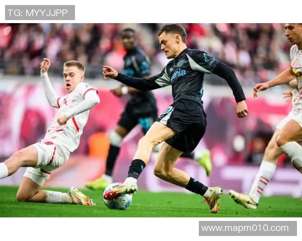 德甲第四轮精彩回顾：拜仁慕尼黑险胜多特蒙德，莱比锡大胜弗赖堡