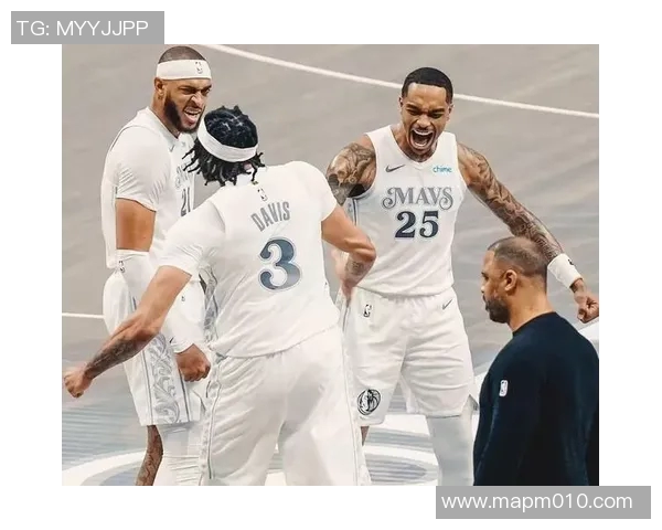 火箭队遭到独行侠队反攻，惨遭失利