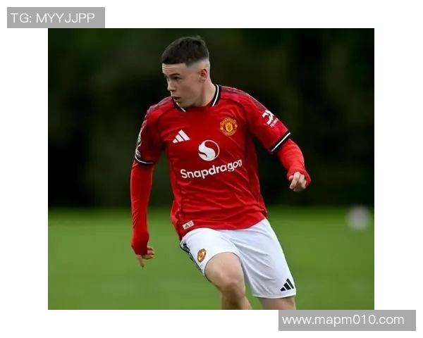 鲁尼因伤无缘重要比赛，球迷担心他的职业生涯未来