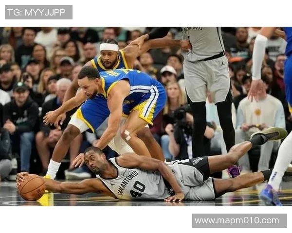 勇士连胜遭终结,不敌马刺:揭示比赛背后的故事 勇士连胜遭终结,不敌马刺:揭示比赛背后的故事