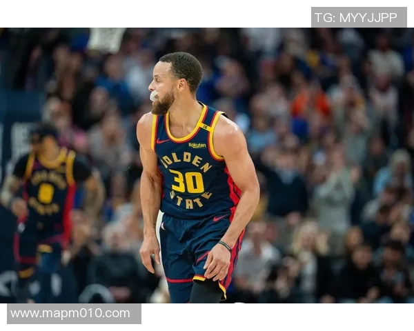 勇士大胜鹈鹕，库里再显英雄本色狂砍35分