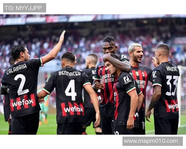 尤文AC米兰交手:谁才是意甲之王? 尤文AC米兰交手:谁才是意甲之王?