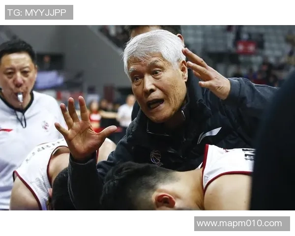 浙江男篮遭遇五连败,教练组高层紧急开会讨论对策 浙江男篮遭遇五连败,教练组高层紧急开会讨论对策