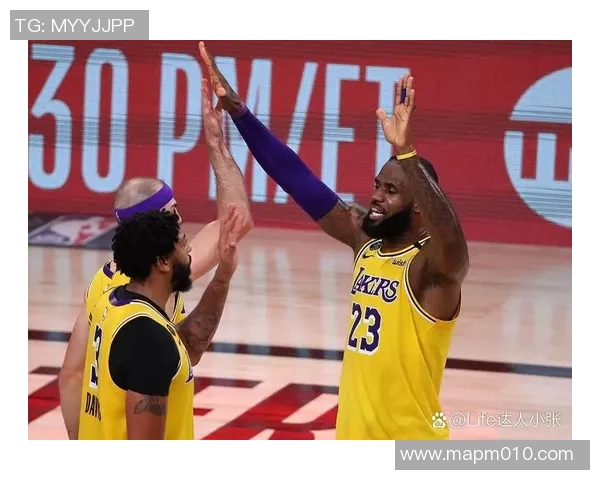 詹姆斯带领湖人豪取六连胜，压哨绝杀战胜灰熊