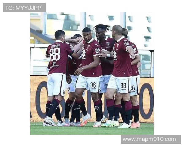 都灵将和亚特兰大上演激烈对决,双方实力相当胜负难料! 都灵将和亚特兰大上演激烈对决,双方实力相当胜负难料!